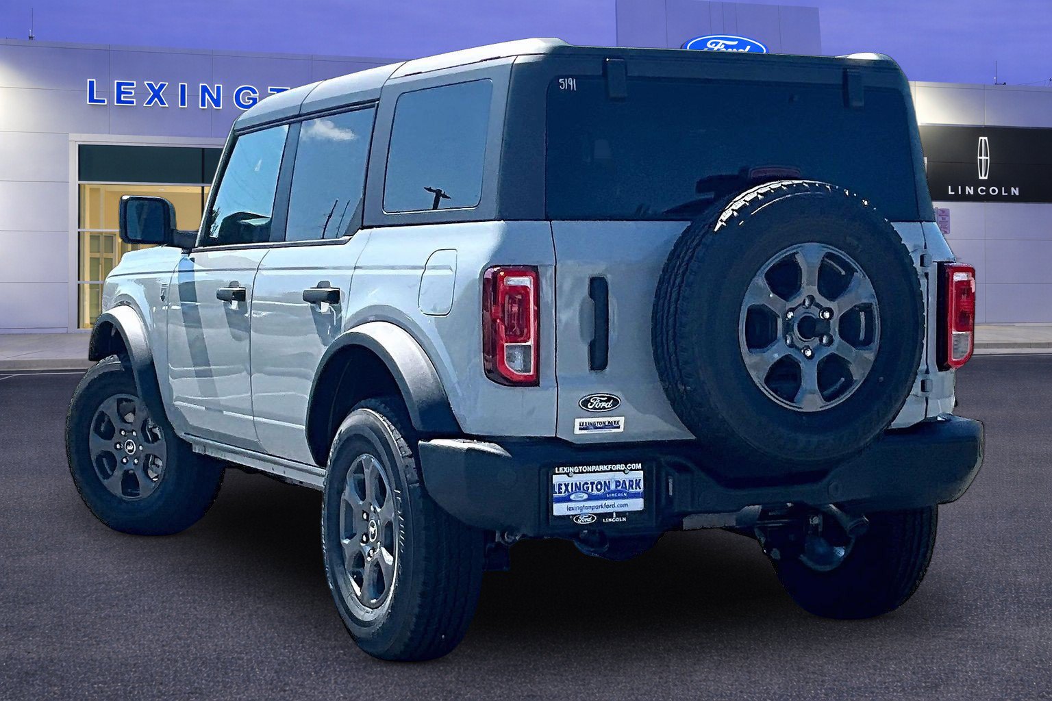 New 2026 Ford Bronco Big Bend AWD/4WD image 3
