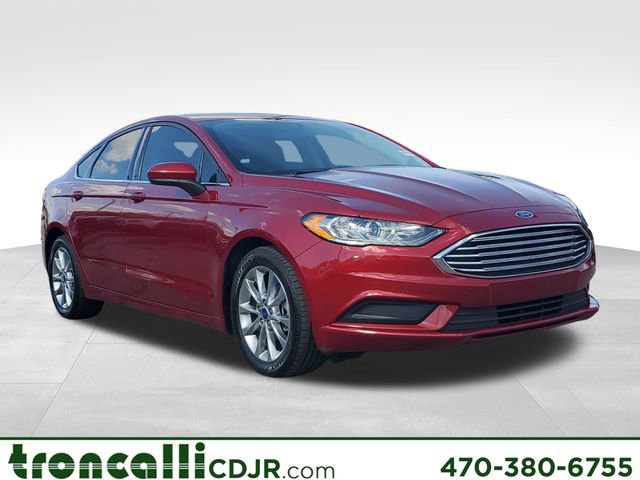 Used 2017 Ford Fusion SE w/ Fusion SE Technology Package