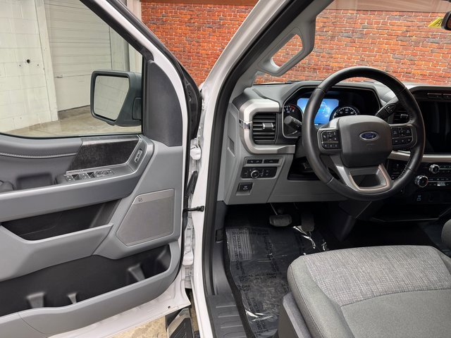 Certified 2022 Ford F150 XLT w/ Equipment Group 302A High image 9