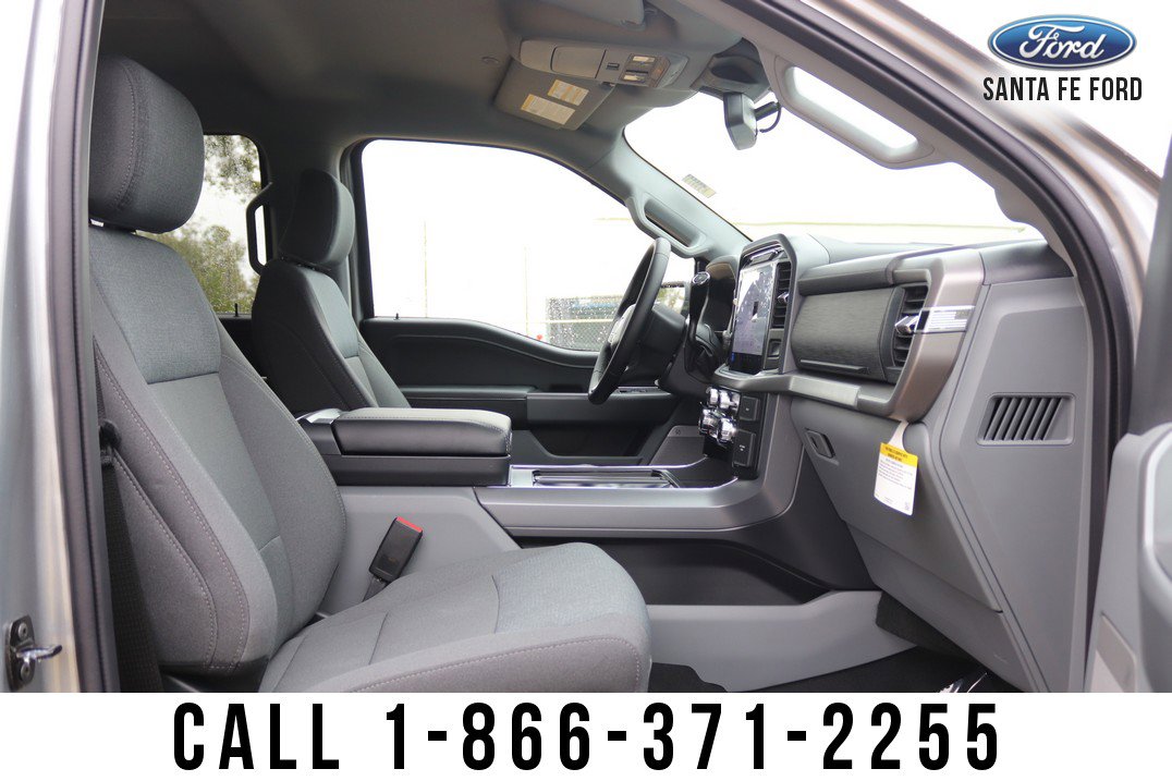 New 2025 Ford F150 XLT w/ Equipment Group 303A High image 53