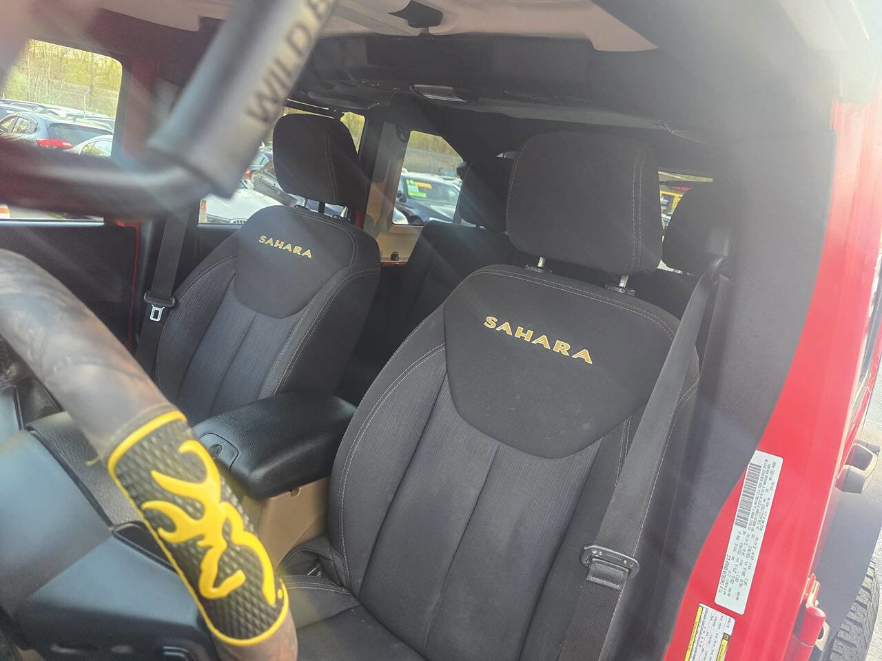 Used 2014 Jeep Wrangler Unlimited Sahara image 25