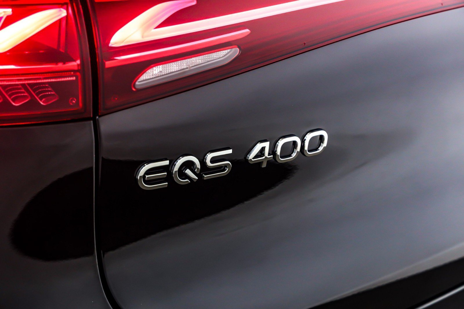 New 2026 Mercedes-Benz EQS 400 4MATIC SUV image 12