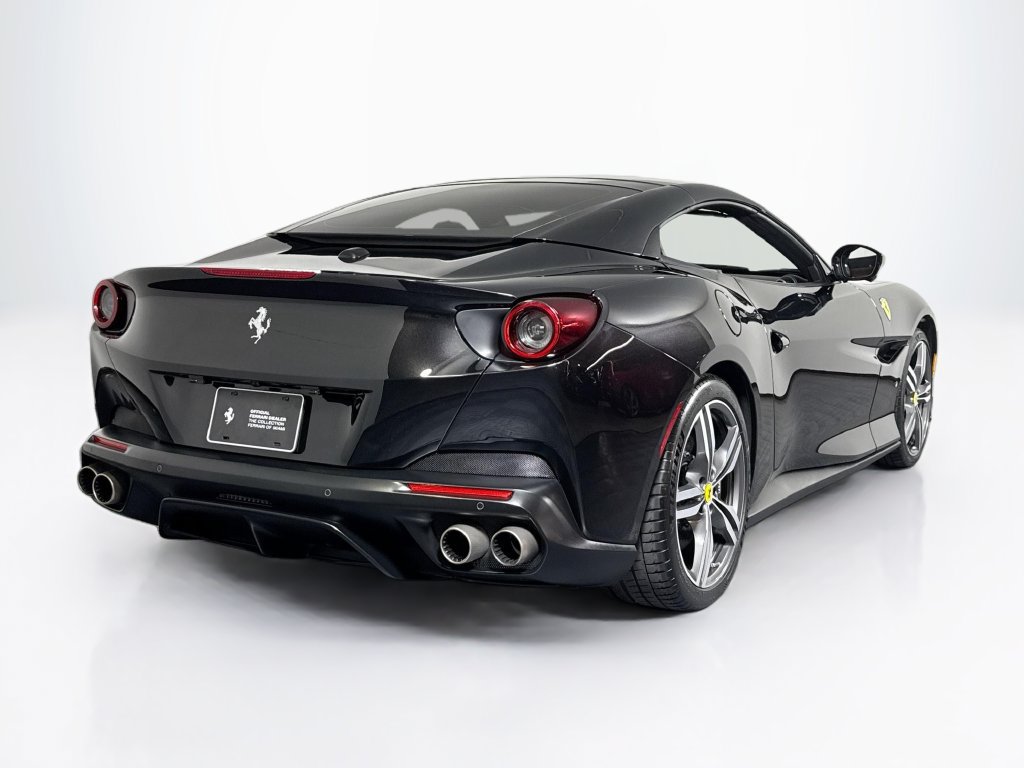Used 2020 Ferrari Portofino RWD image 9