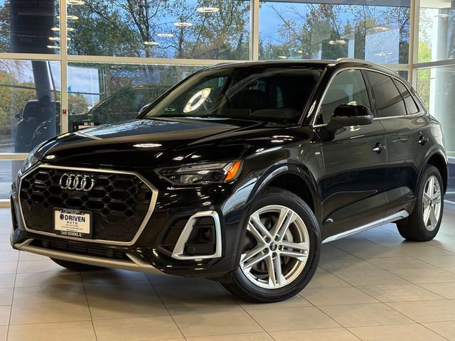 Used 2022 Audi Q5 e Premium Plus w/ Premium Plus Package image 1