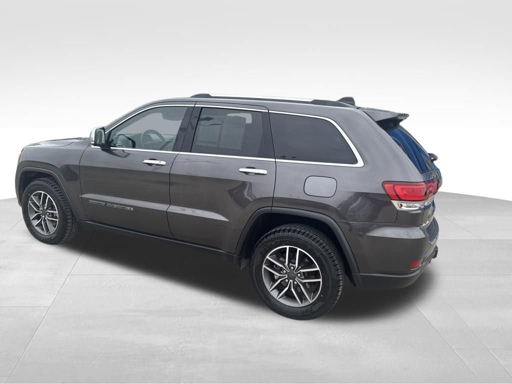 Used 2021 Jeep Grand Cherokee Limited w/ Trailer Tow Group IV image 3
