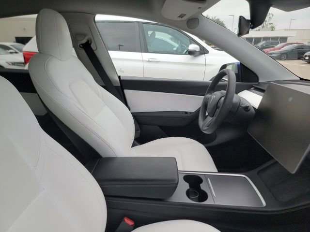 Used 2021 Tesla Model Y Long Range AWD/4WD image 13
