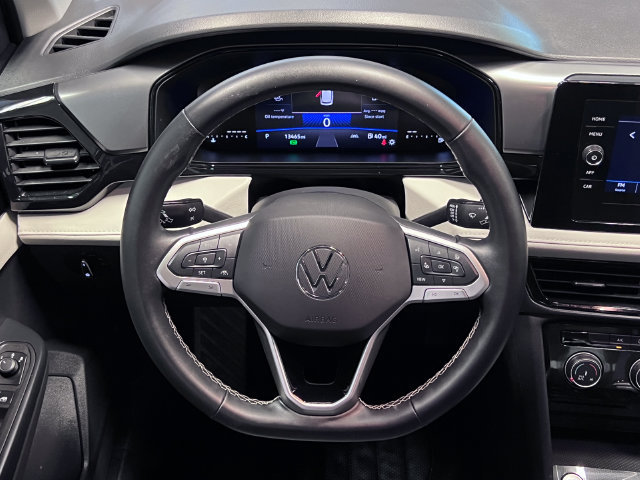 Certified 2025 Volkswagen Taos S FWD image 19