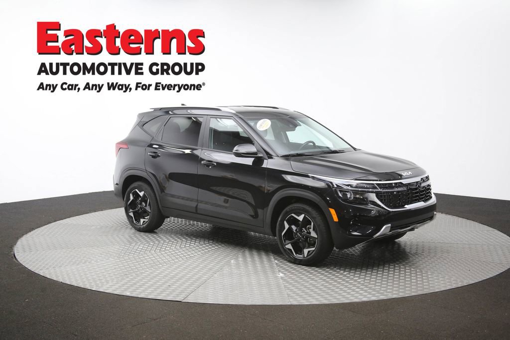 Used 2025 Kia Seltos S FWD image 47