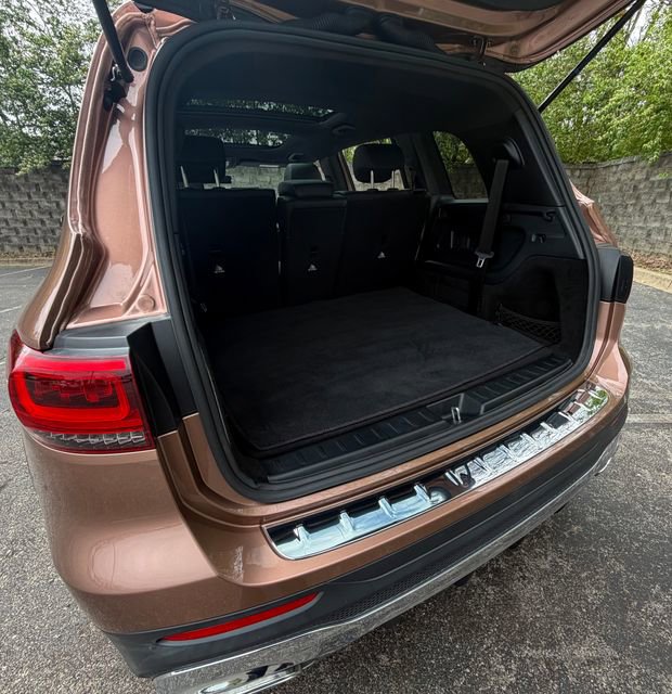 Used 2022 Mercedes-Benz GLB 250 4MATIC image 32