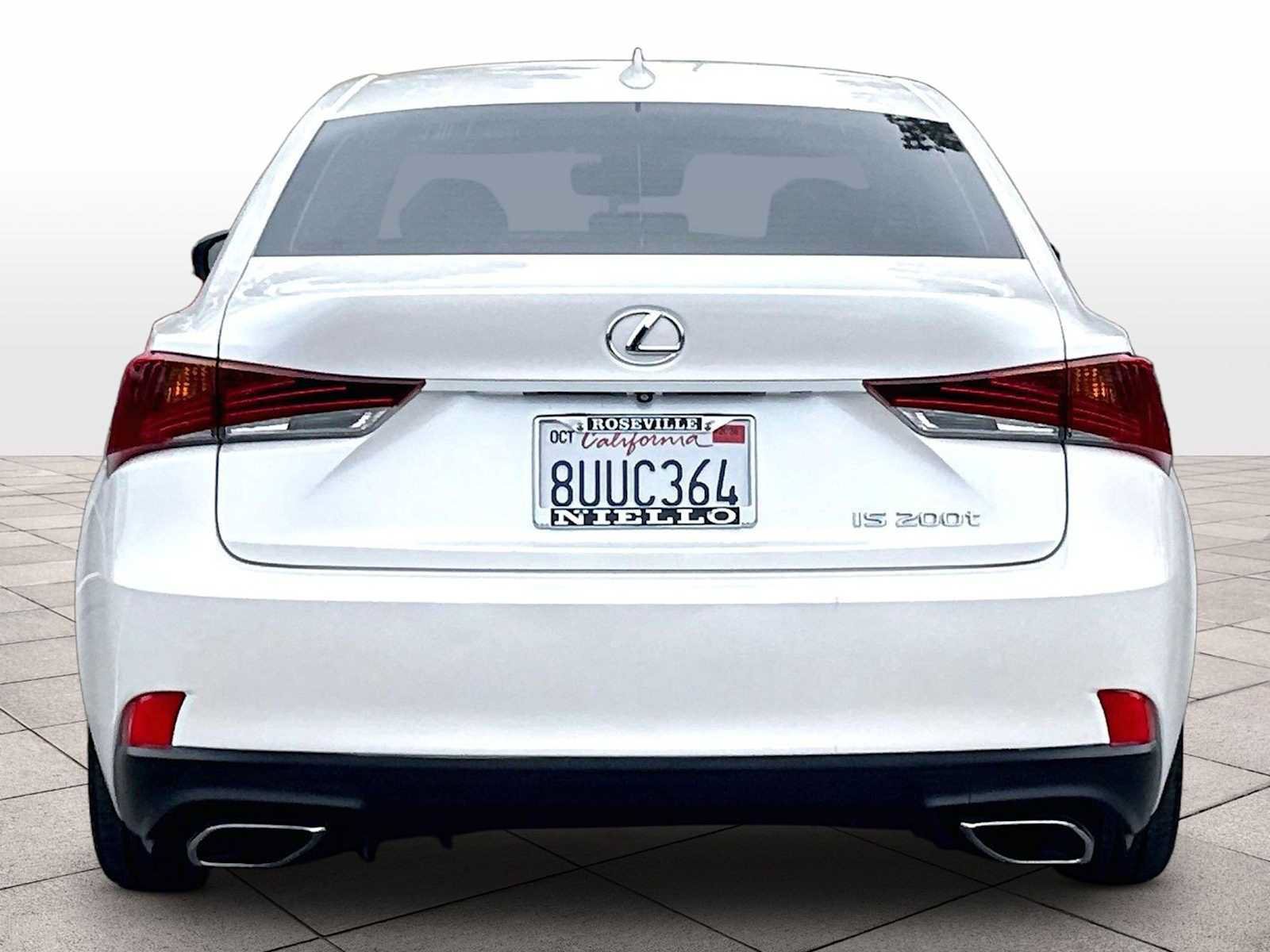 Used 2017 Lexus IS 200t RWD image 7