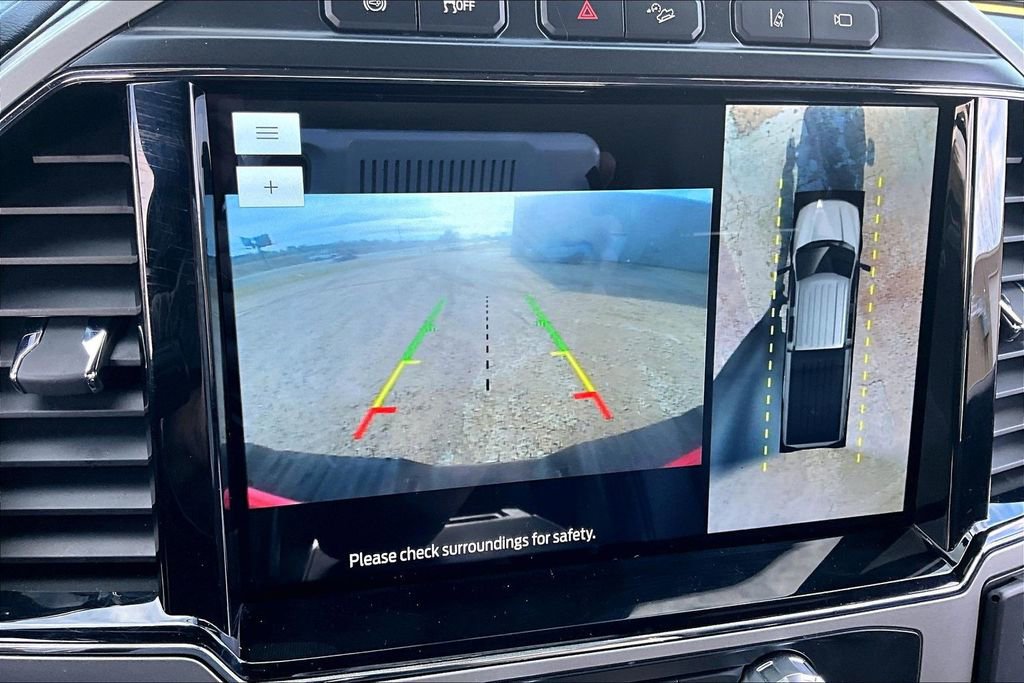 Certified 2022 Ford F350 Lariat w/ Black Appearance Package image 33