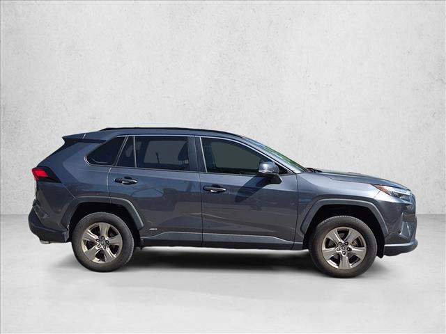 Used 2023 Toyota RAV4 LE AWD/4WD image 4