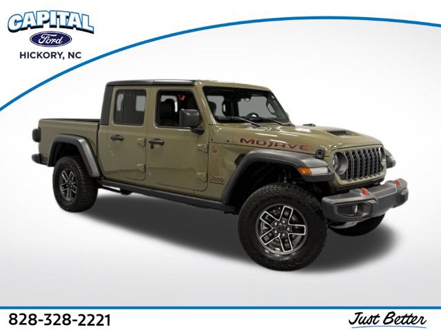Used 2025 Jeep Gladiator Mojave w/ Convenience Group