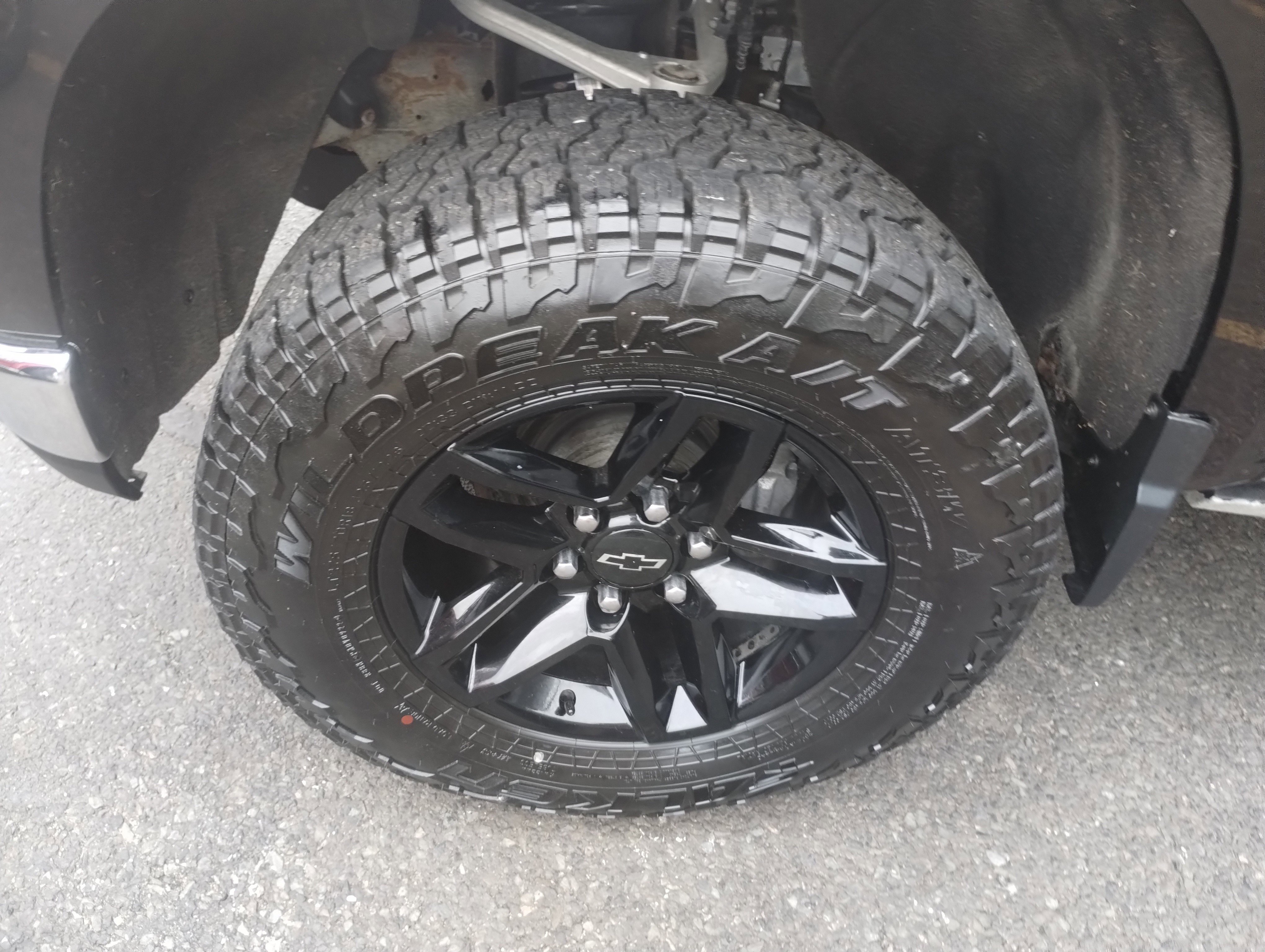 Used 2022 Chevrolet Silverado 1500 LTZ w/ Safety Package II image 22