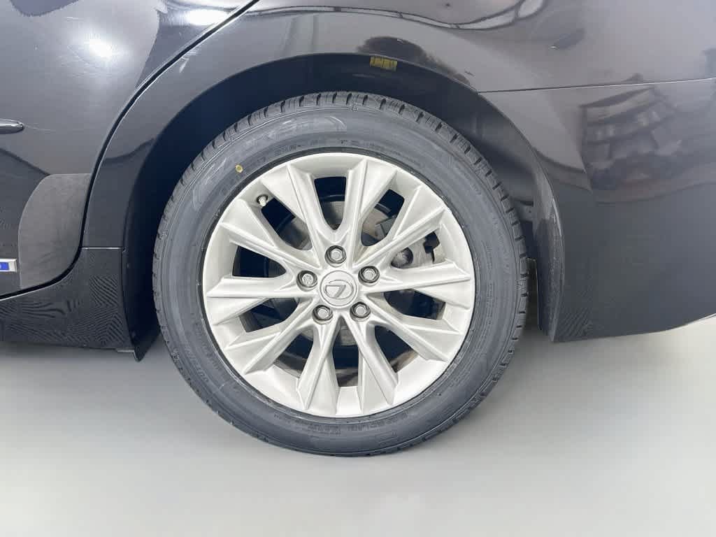 Used 2015 Lexus ES 300h w/ Navigation System Package FWD image 31