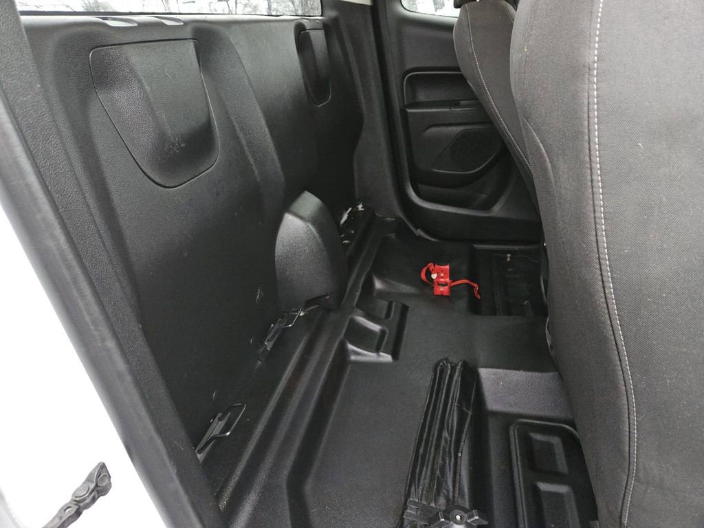 Used 2020 Chevrolet Colorado LT w/ Safety Package image 29