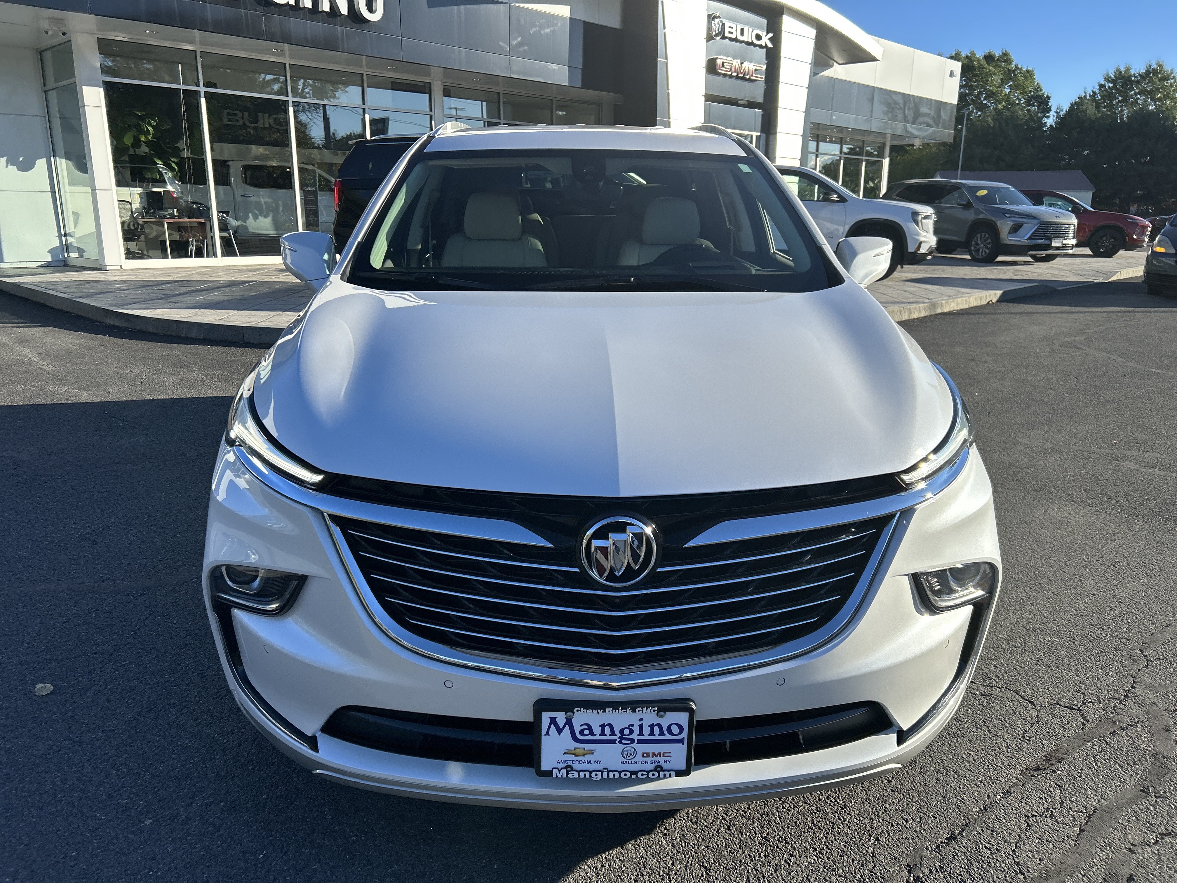 Used 2024 Buick Enclave Premium w/ Trailering Package, 5000 lbs. AWD/4WD image 15