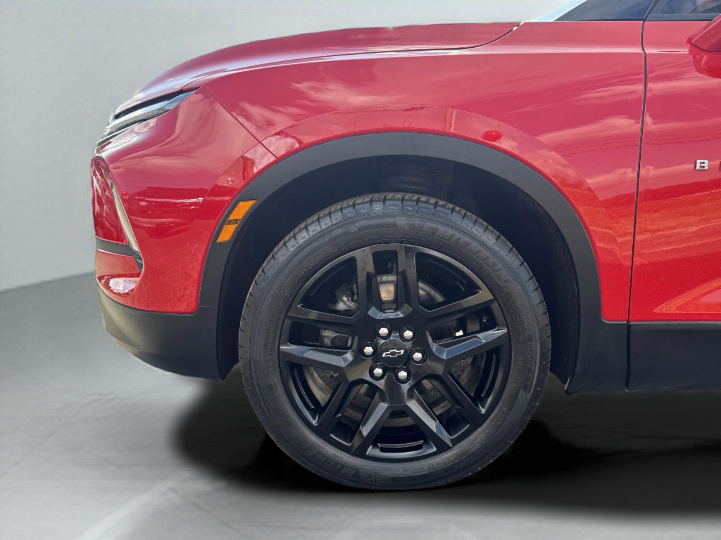 Used 2024 Chevrolet Blazer LT w/ Convenience Package image 9