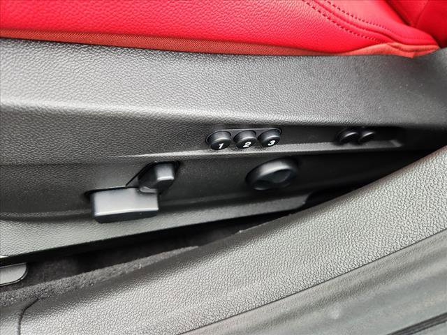 Used 2024 Alfa Romeo Giulia Veloce image 31