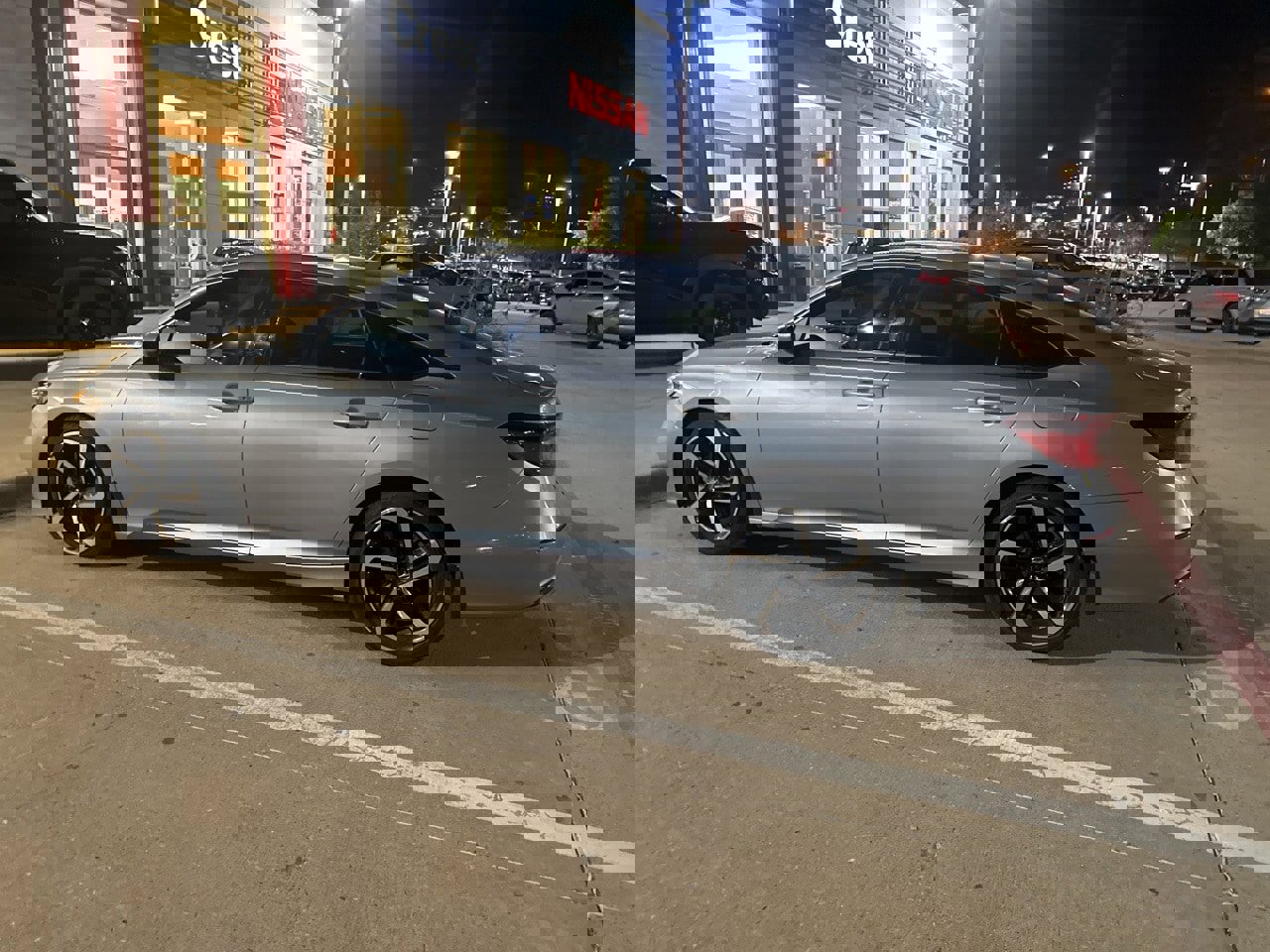 Used 2019 Honda Accord Sport image 6