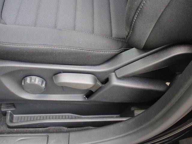 New 2024 Ford Edge SE image 14