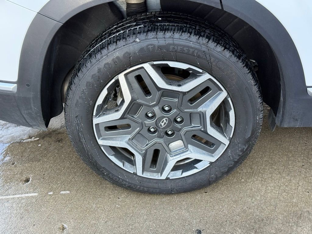 Used 2023 Hyundai Santa Fe Limited image 8