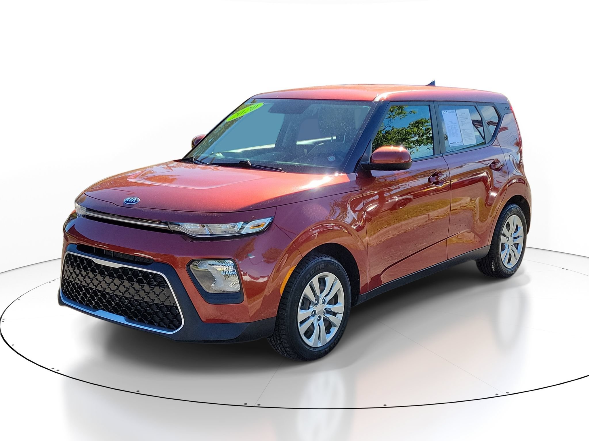 Used 2020 Kia Soul LX FWD image 2