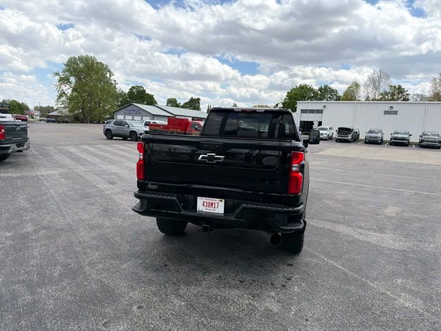Used 2024 Chevrolet Silverado 2500 High Country w/ Midnight Edition AWD/4WD image 13