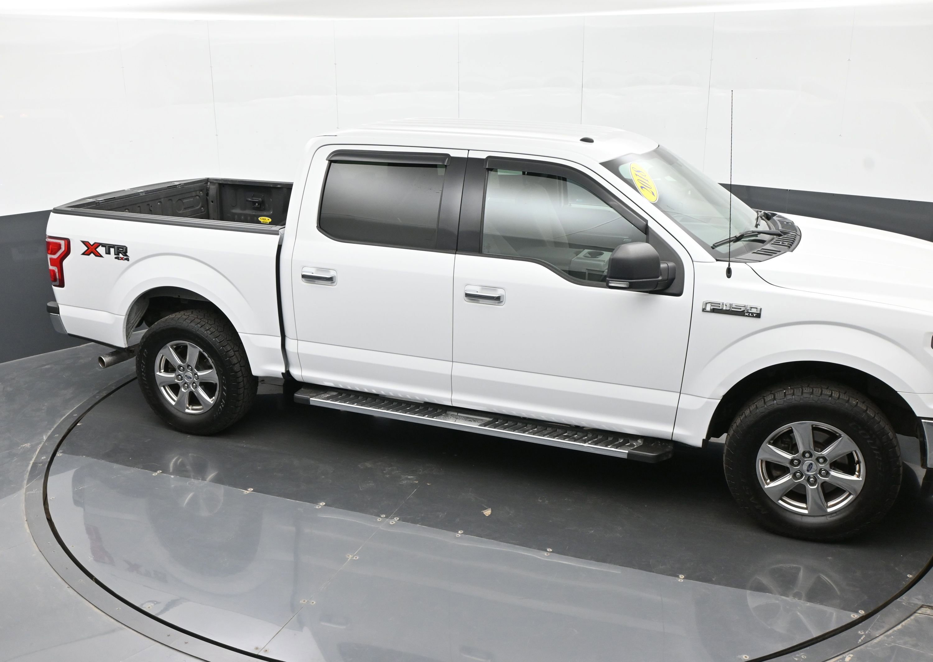 Used 2018 Ford F150 XLT w/ Equipment Group 301A Mid AWD/4WD image 30