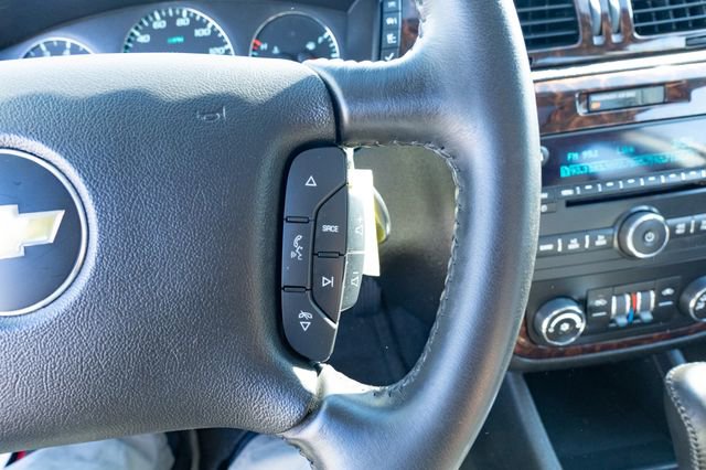 Used 2013 Chevrolet Impala LT w/ LT Sunroof Package FWD image 25