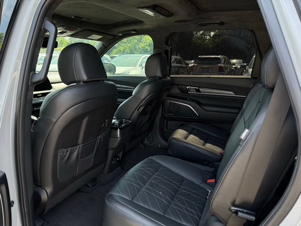 Used 2024 Kia Telluride SX Prestige X-Pro AWD/4WD image 11