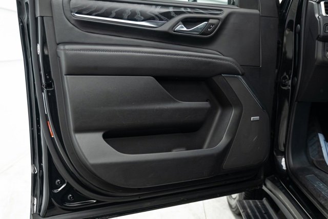 Used 2023 GMC Yukon XL Denali image 25