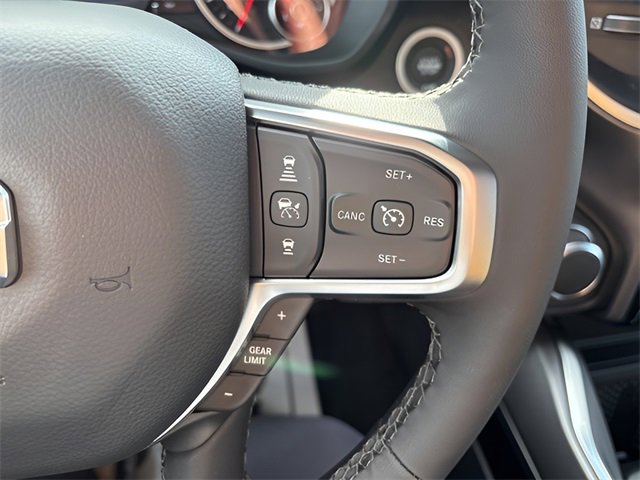 New 2026 RAM 1500 4x4 Crew Cab image 11