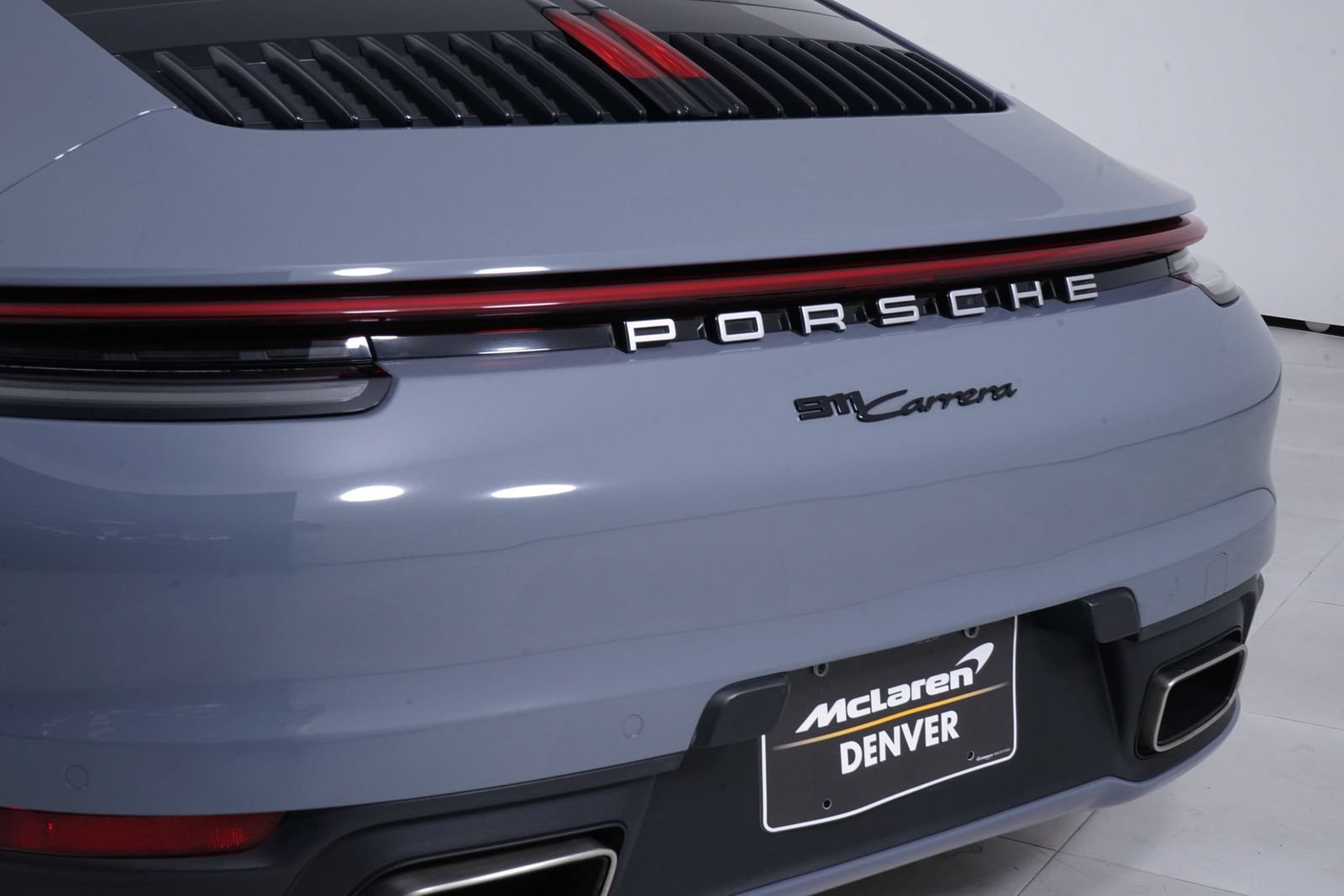 Used 2024 Porsche 911 Carrera RWD image 18