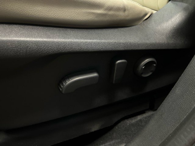 Used 2019 Subaru Ascent Limited w/ Popular Package #2A image 34