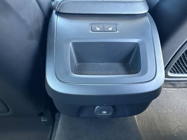 Used 2024 Volvo S60 B5 Plus image 21