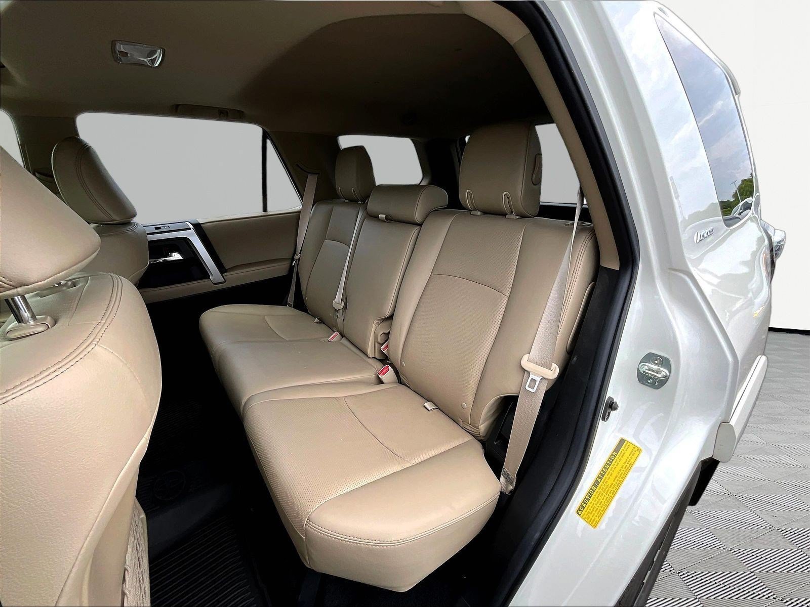 Used 2023 Toyota 4Runner Limited AWD/4WD image 22
