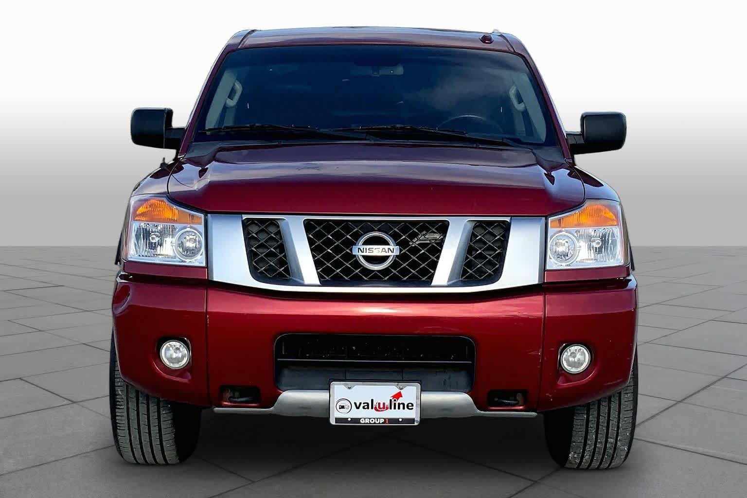 Used 2015 Nissan Titan PRO-4X AWD/4WD image 4