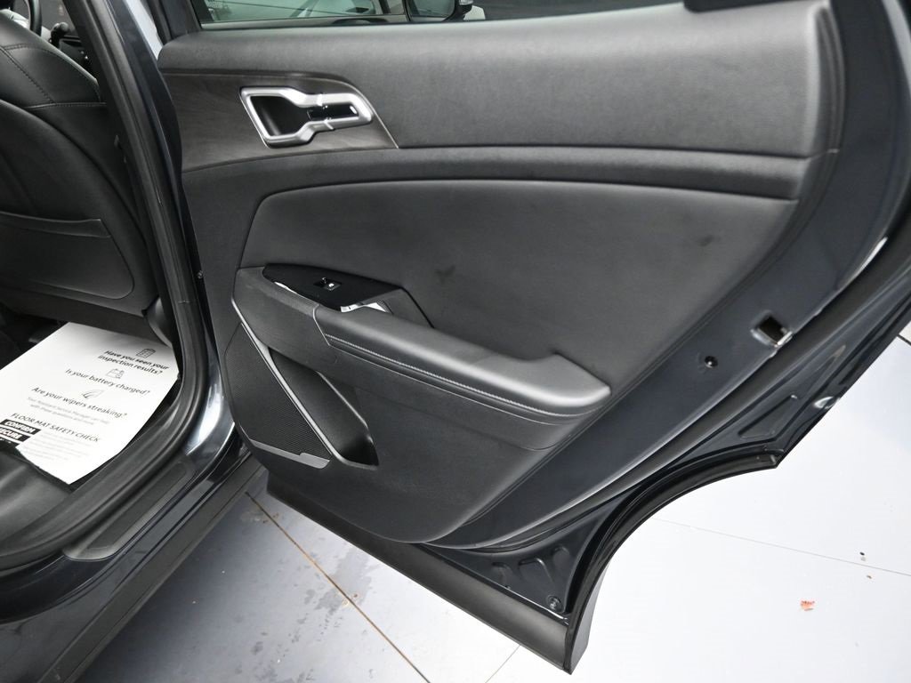 Used 2024 Kia Sportage X-Line w/ X-Line Premium Package image 35