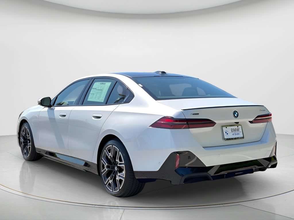 New 2027 BMW 550e xDrive w/ Executive Package AWD/4WD image 7
