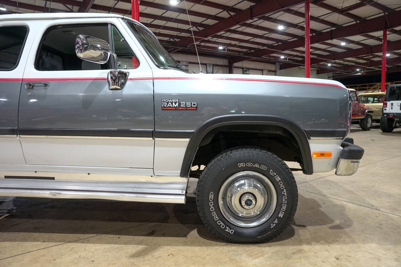 Used 1992 Dodge D/W Truck 250 image 11