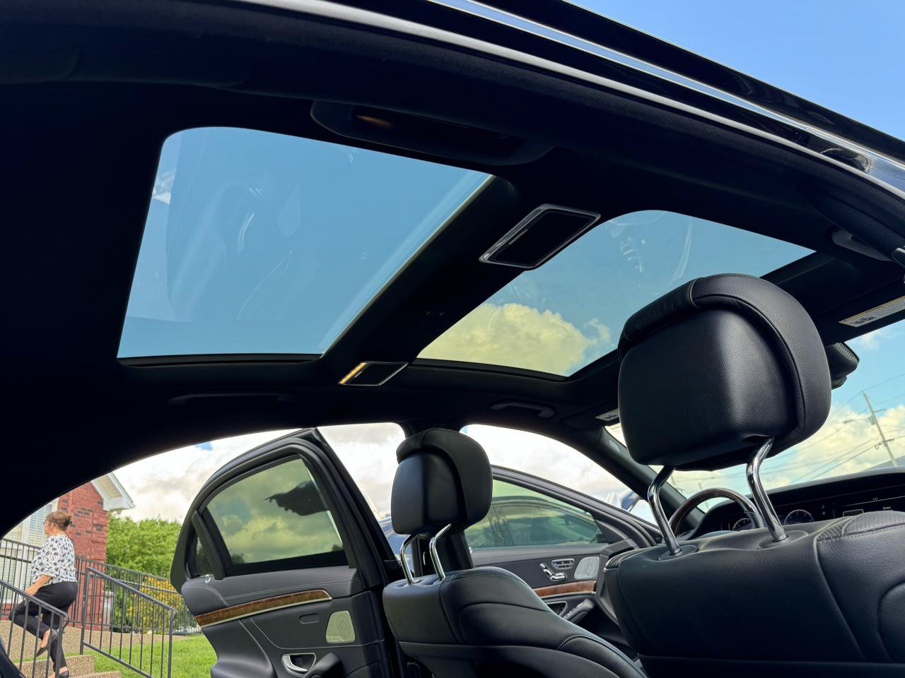 Used 2014 Mercedes-Benz S 550 Sedan image 30