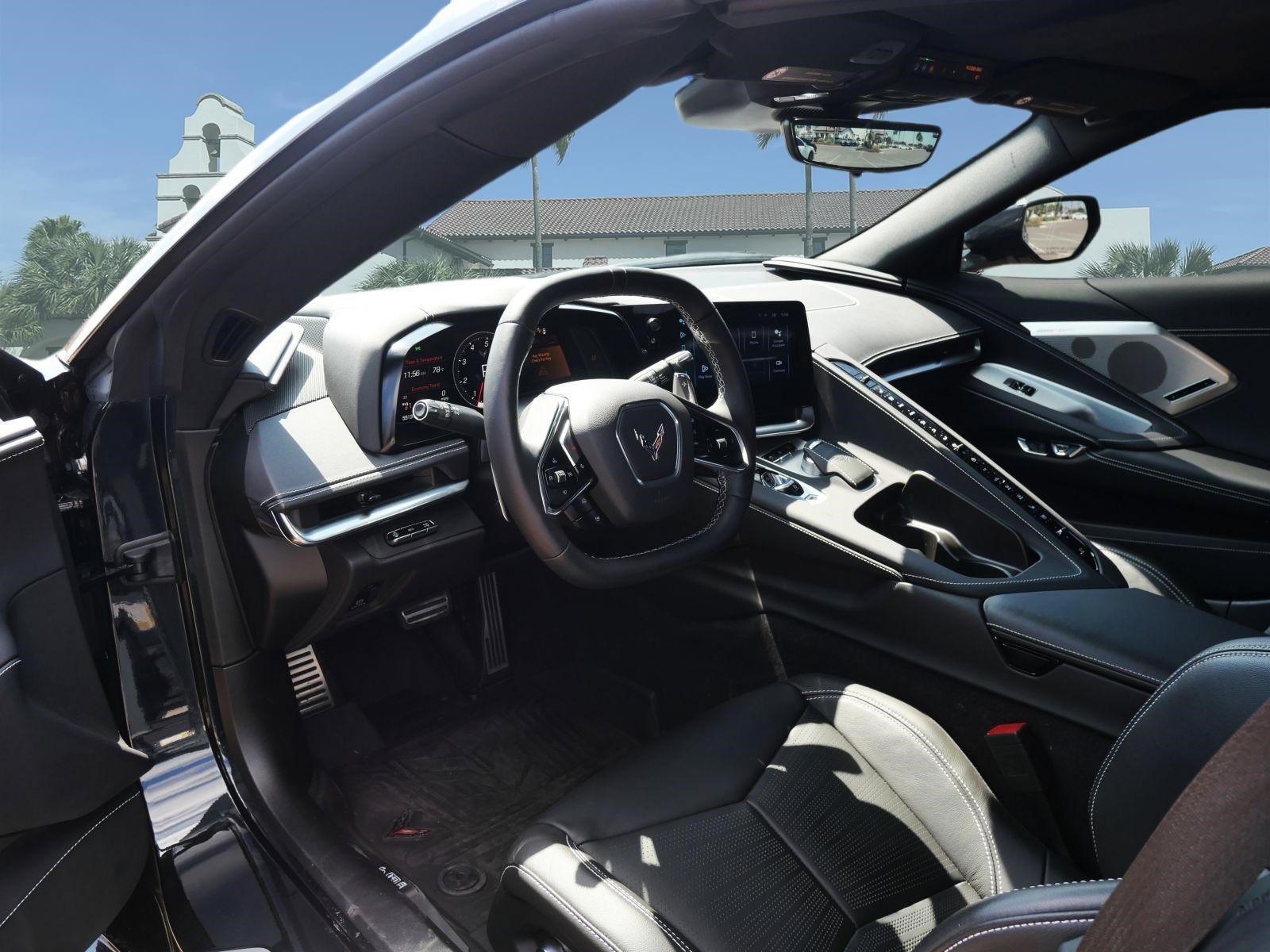 Used 2024 Chevrolet Corvette Stingray Preferred Conv w/ Z51 Performance Package image 17