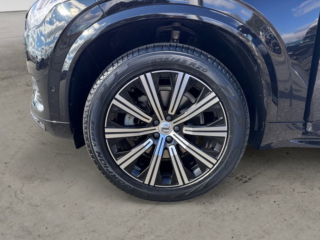 Certified 2023 Volvo XC90 B5 Plus w/ Protection Package image 9
