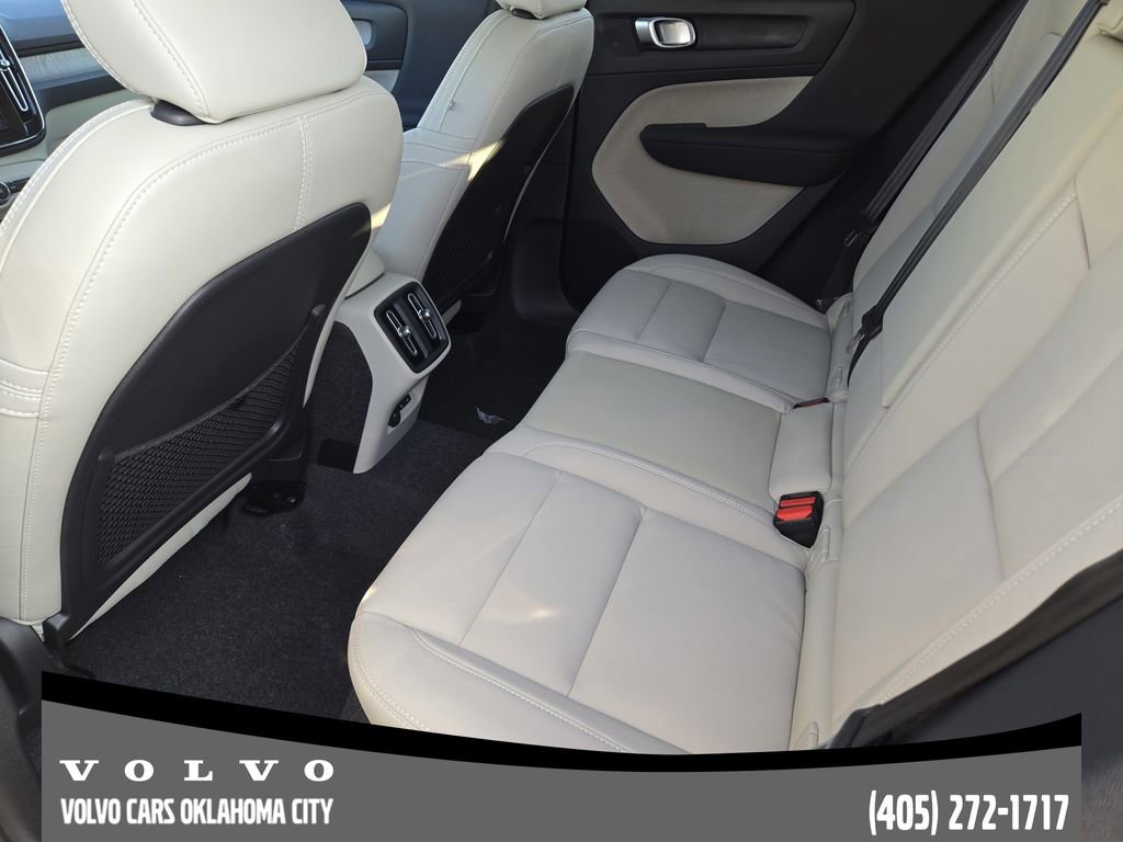 New 2026 Volvo XC40 B5 Plus w/ Protection Package Premier image 29