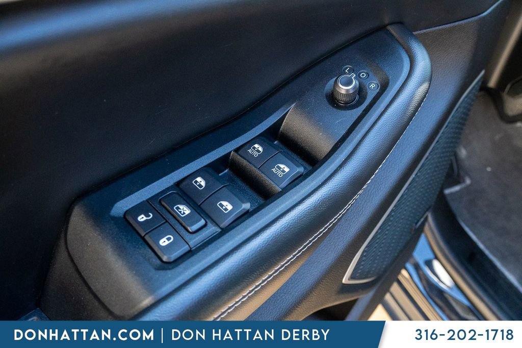 Used 2023 Jeep Grand Cherokee L Limited AWD/4WD image 14