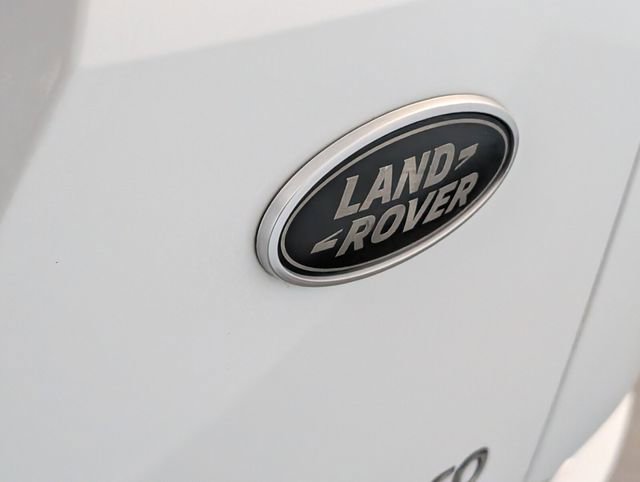Used 2020 Land Rover Range Rover Evoque SE AWD/4WD image 11