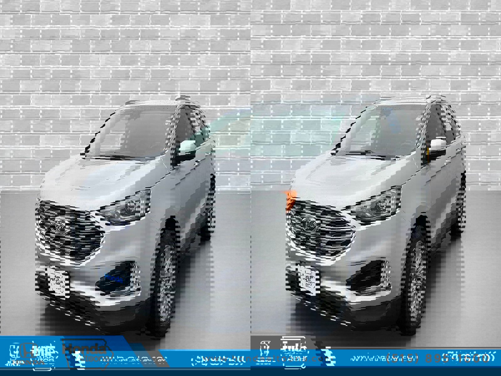 Used 2019 Ford Edge Titanium w/ Cold Weather Package image 1