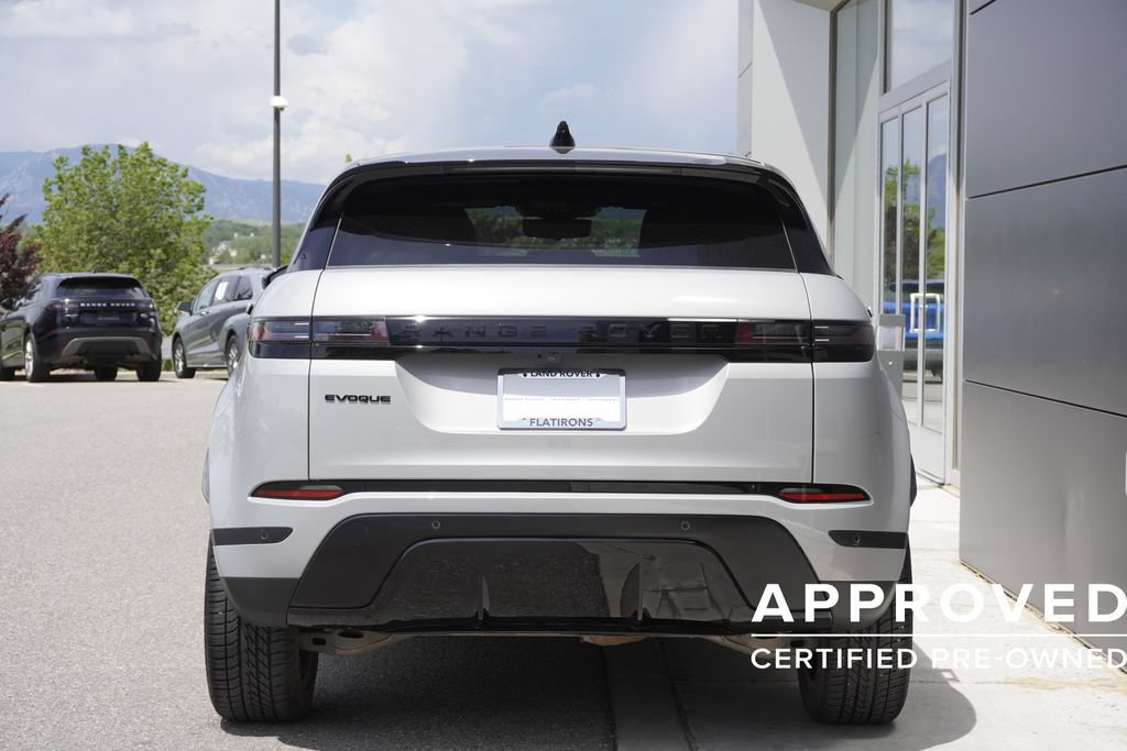 Used 2025 Land Rover Range Rover Evoque S AWD/4WD image 6