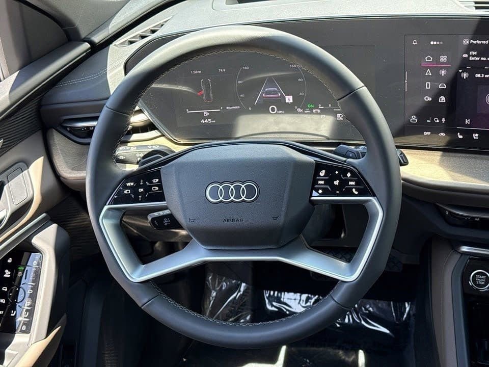 Certified 2025 Audi Q5 Premium Plus w/ Premium Plus image 14